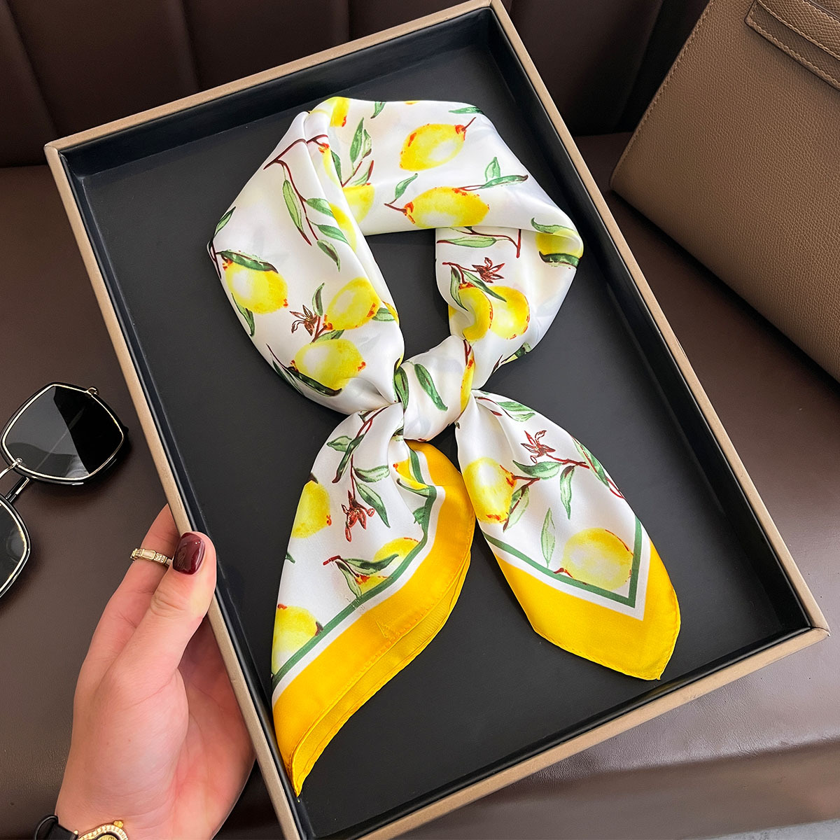 Luxe Gele Citroen Print Vierka - Luxury Bags Yellow recensie en prijs