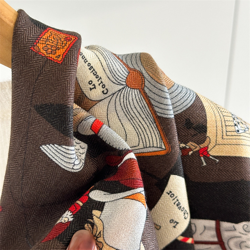Tweezijdige print sjaal 65CM s - Luxury Bags Hong Kong recensie en prijs